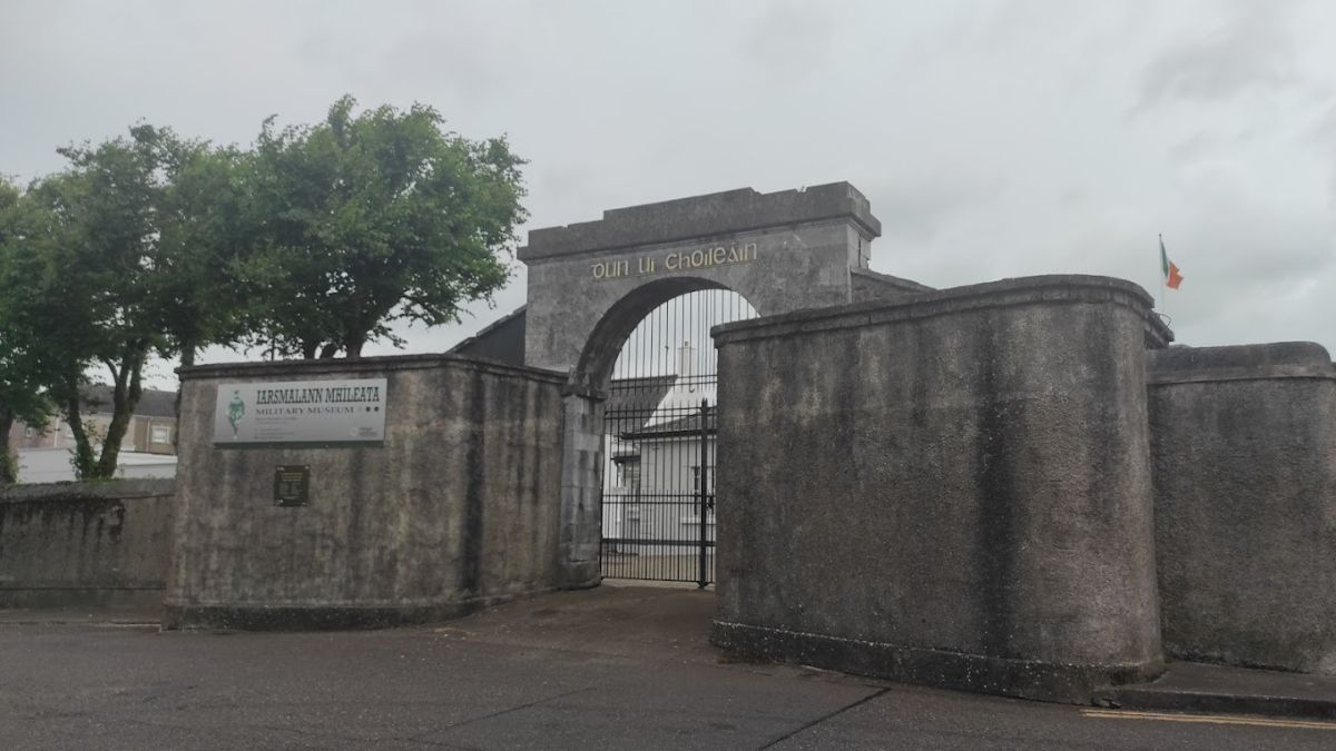 科克景點 Collins Barracks Military Museum